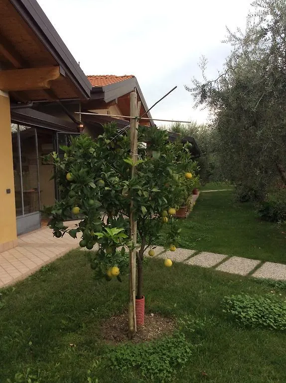 Gospodarstwo wiejskie Locanda Dei Rii Manerba del Garda Włochy